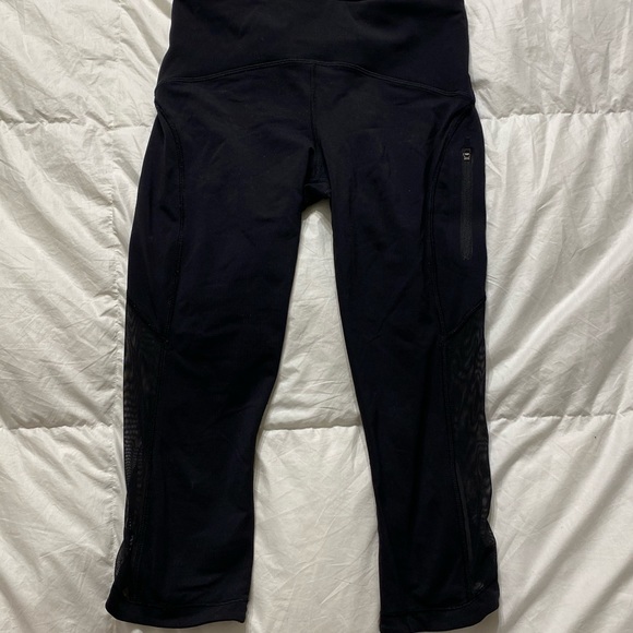 Lululemon Mesh Leggings - Picture 2 of 5